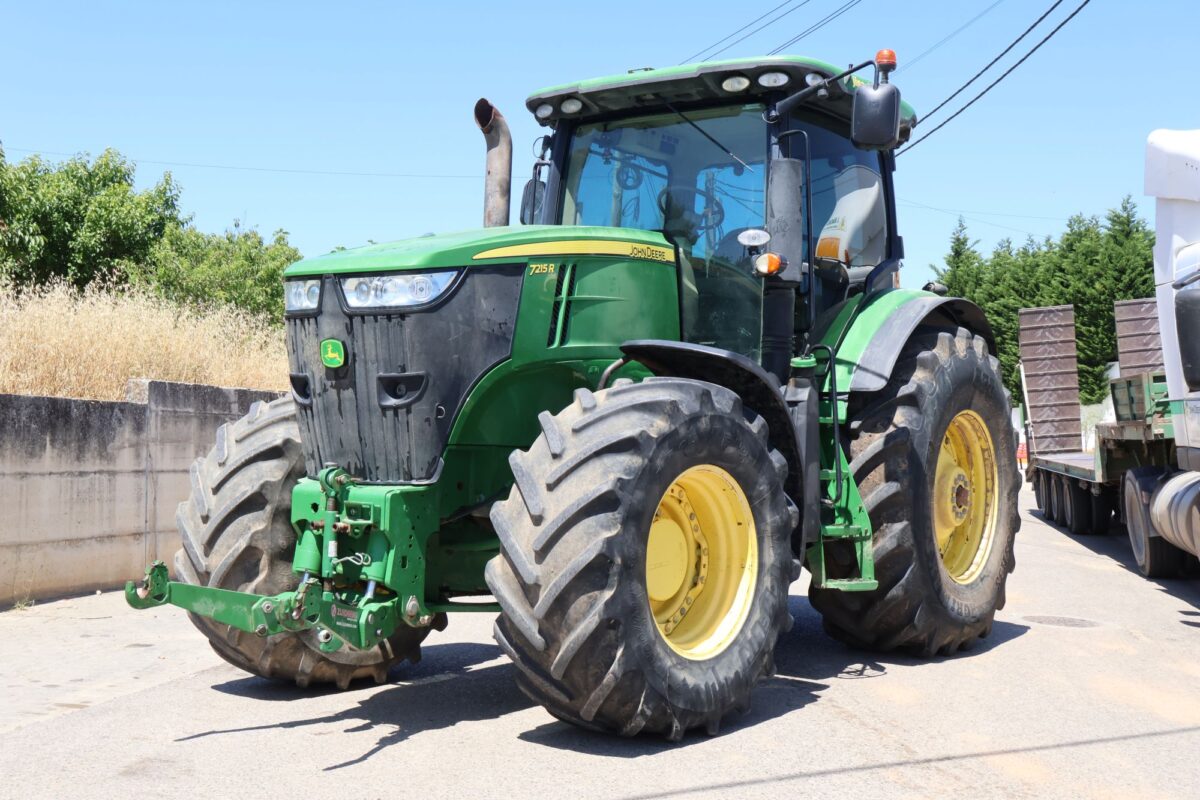 John Deere 7215 R